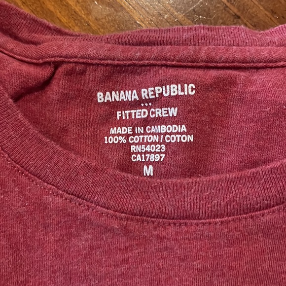 Banana Republic short sleeve t-shirt - Picture 2 of 2
